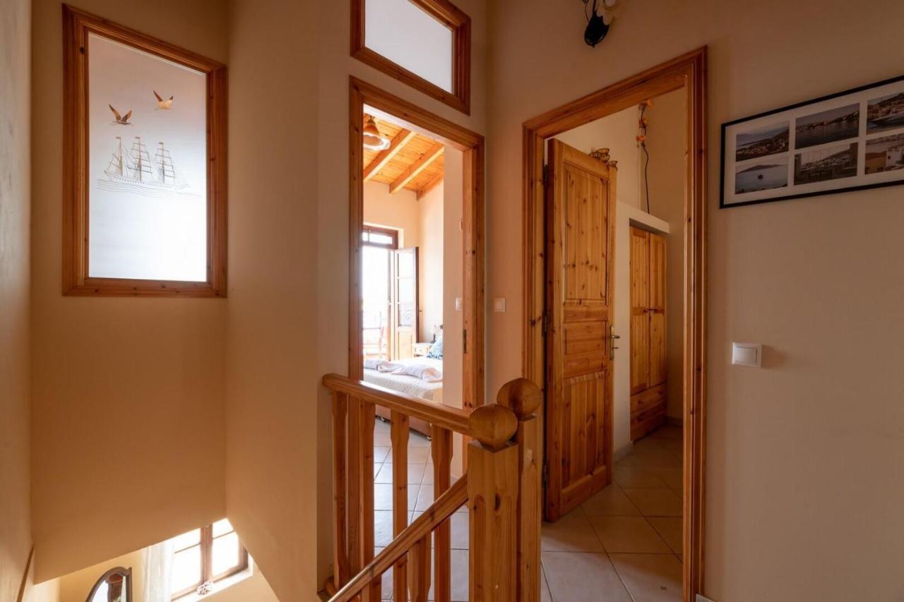 Villa Leleka Chalki Town Exterior photo